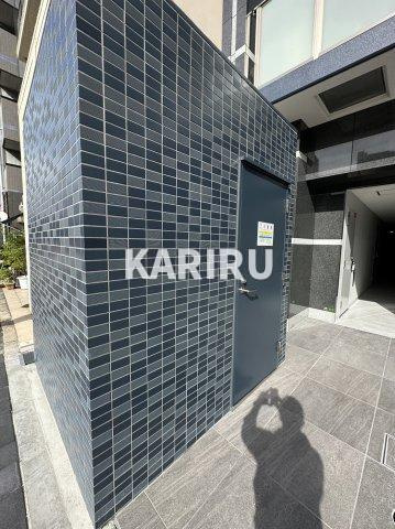 フォーリアライズ城東ファインのエントランス