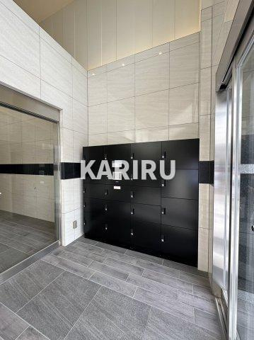 フォーリアライズ城東ファインのエントランス