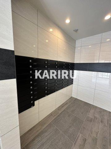 フォーリアライズ城東ファインのロビー