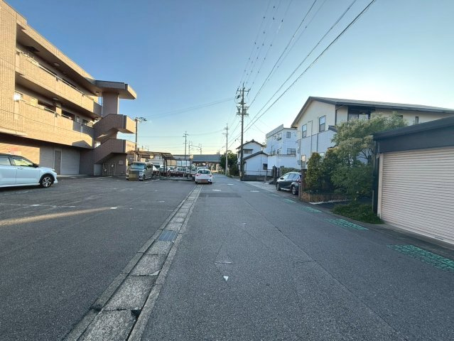 百石スタービルテナントの周辺