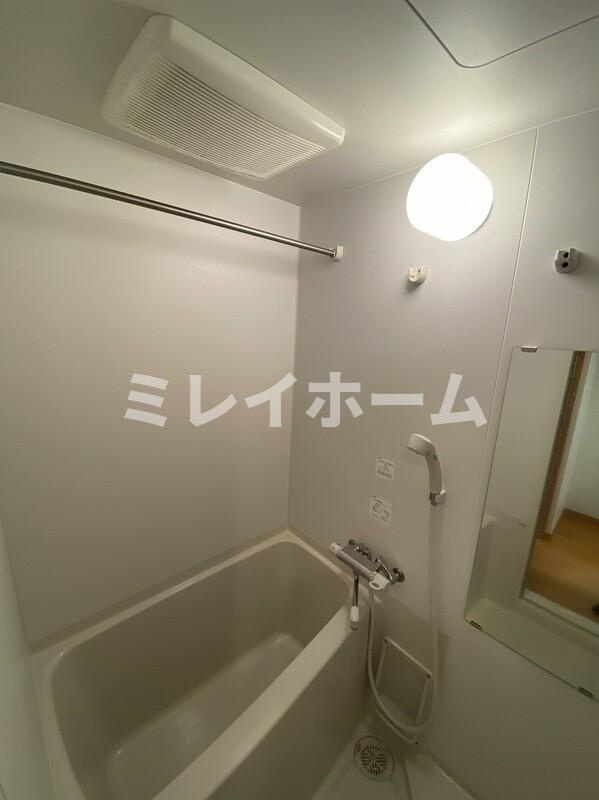 クレイシア西蒲田の浴室