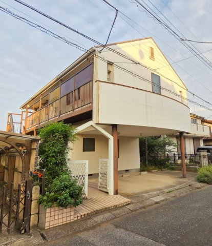 富里市　一棟アパートの外観