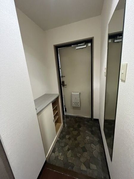 久光マンションの玄関
