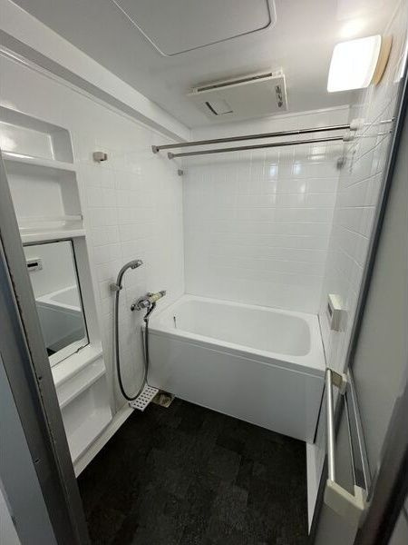 久光マンションの浴室