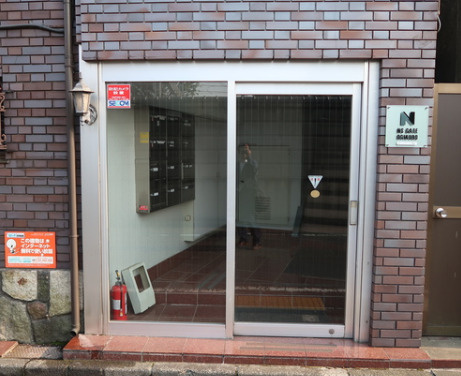 ＮＳＧＡＴＥ荻窪のエントランス|ゆとりのあるエントランスです
