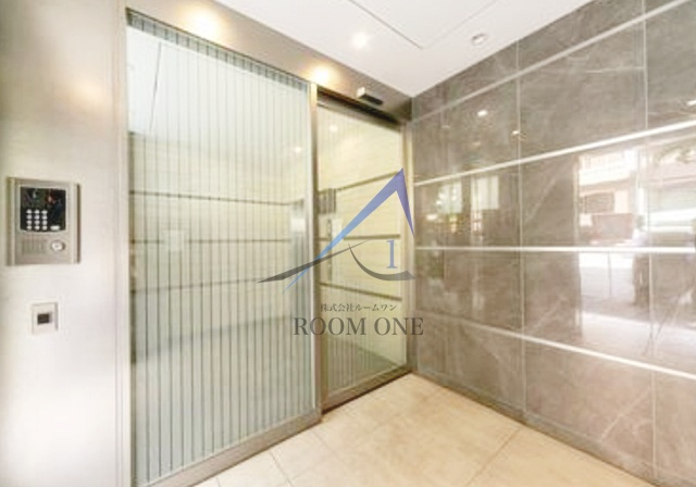 セレニティー神田のエントランス|エントランスです。