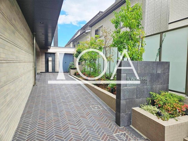 ワコーレ芦屋レフィーナのエントランス|建物の内部です