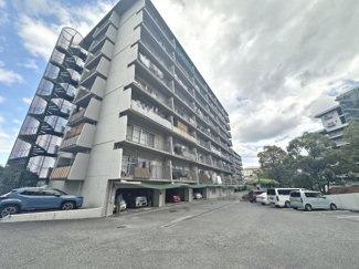 【外観】 | 南海狭山コーポ２号棟 | 青葉丘病院まで約186ｍ！突然の怪我や体調不良の時にも安心ですね！