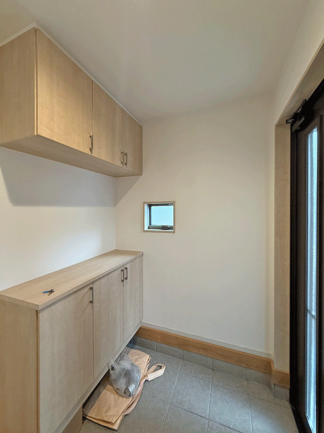 仙台市太白区中田2丁目　の玄関