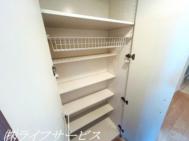 【収納】 | シティオアシス東三国 | 廊下に収納有