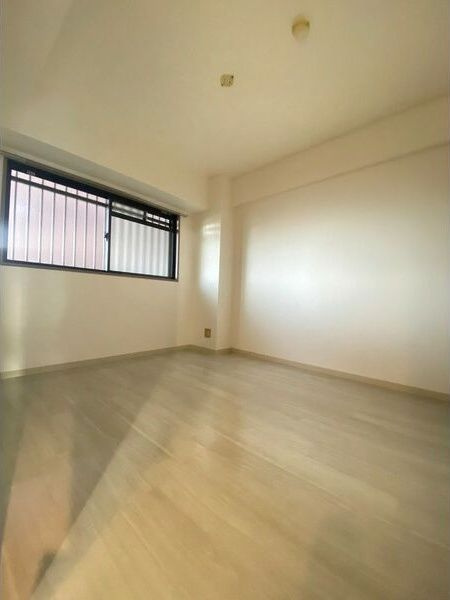 久光マンションの寝室