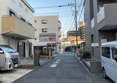 【その他】 | ライオンズマンション橋本台第２ | 景色重視でお家選ぶをするとスーパーが遠い！学校が遠い！など生活をするうえで利便性で困ることもあります。まず一度現地を見学する際に、周辺の施設などがあるかを確認し、暮らし始めた後のことを想像しましょう。