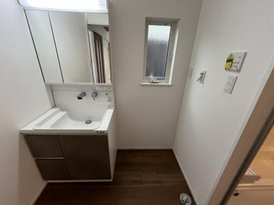 【独立洗面台】 | 【20万円ｷｬｯｼｭﾊﾞｯｸ対象物件】ファーストタウン生駒郡第5斑鳩町小吉田  全1棟 1号棟