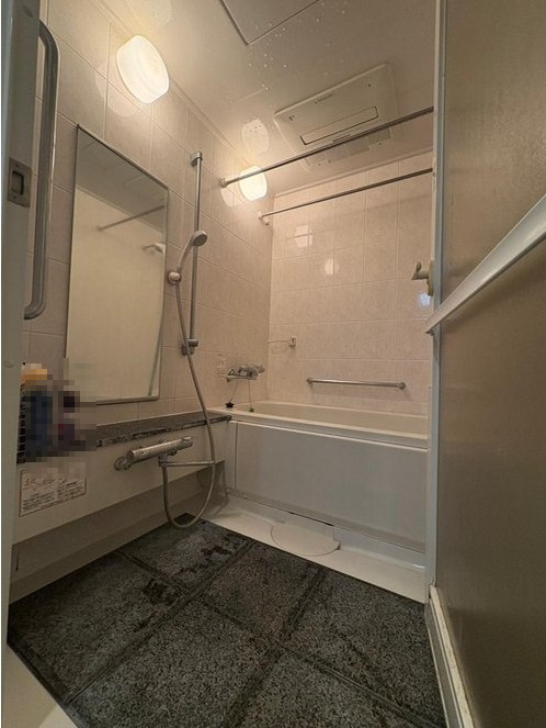 アンビエント東向日ベルクールの浴室|浴室乾燥機付きの浴室