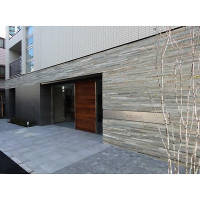【エントランス】 | ガリシア新宿都庁前
