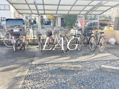 【その他共用部分】 | エヴィアン | 駐輪場です。