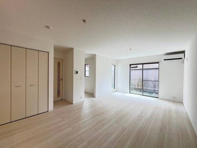 【居間・リビング】 | Ｓｕｍａｉ－ｔｏ四街道市大日０２