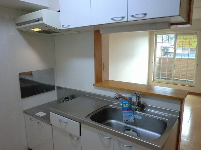 ミドルリアサニーのキッチン