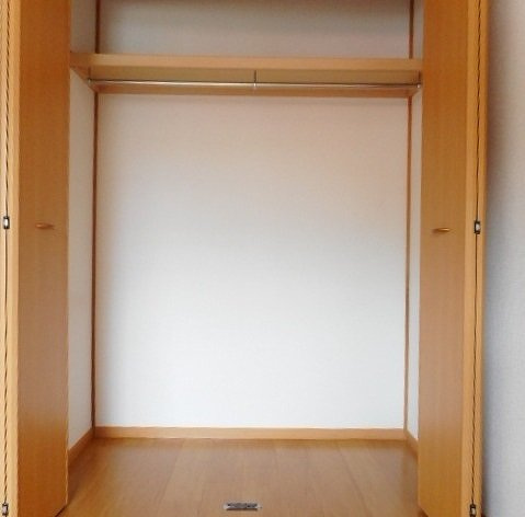 ハーベスト下上の収納