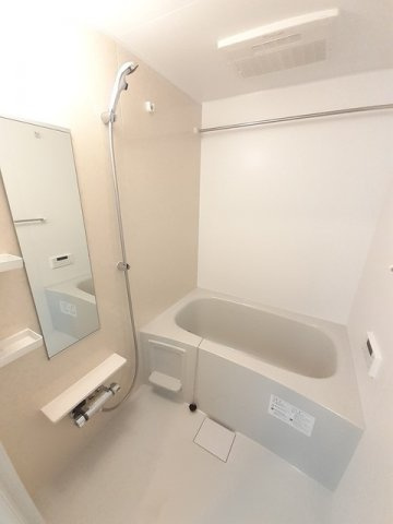 ワイズ　プラネッツの浴室