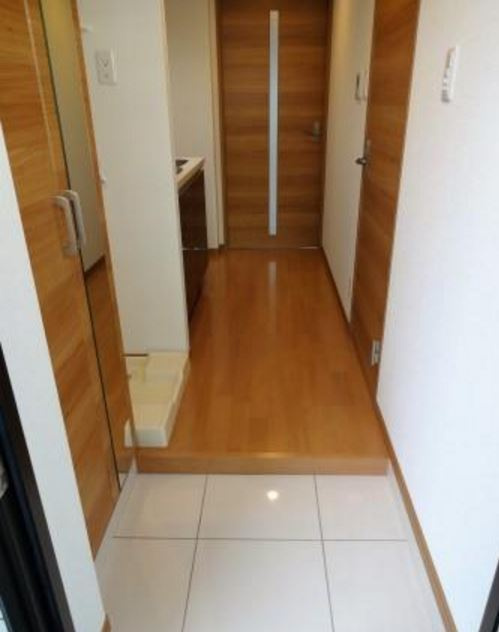 ＬＵＭＥＥＤ飯田橋の玄関|シューズボックスございます。※別室参考写真