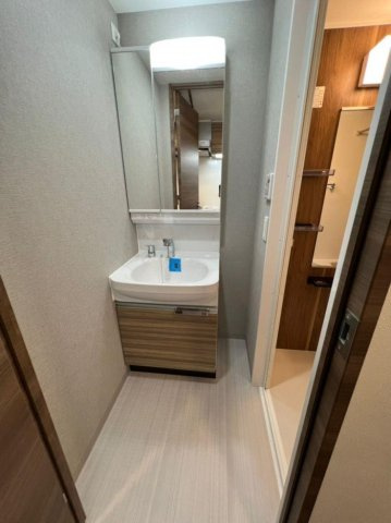 メイクス矢場町　名古屋市賃貸　仲介手数料無料の洗面所|洗面