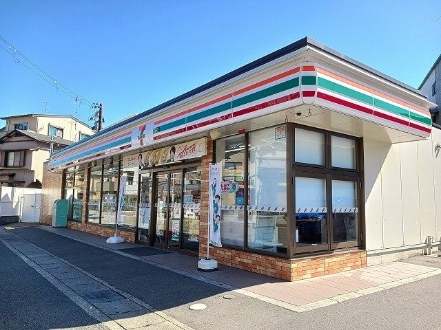 ライジングサン雅の周辺|セブンイレブン京都牛ケ瀬店様まで40m