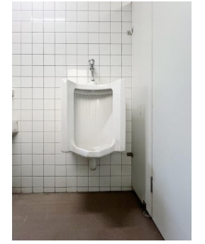 村岡ビルの内装