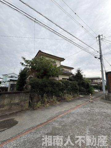 小田原市国府津1丁目　売地の前面道路含む現地写真|前面道路含む現地写真です