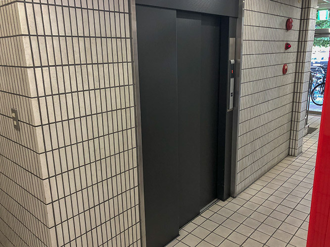 メイヨンビル