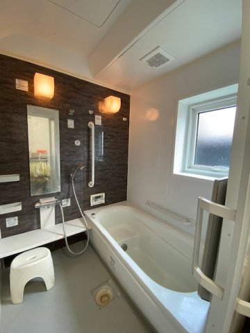 南矢幅第８中古住宅の浴室