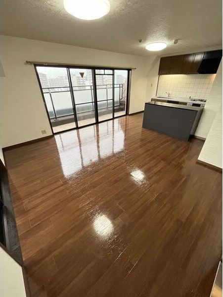 ビレッジアール大淀南の居間・リビング