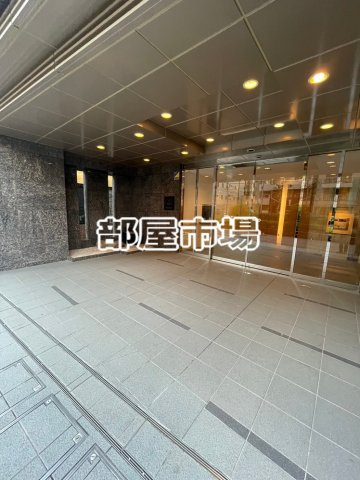 パークキューブ浅草田原町のエントランス