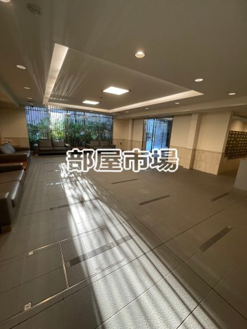 パークキューブ浅草田原町のロビー