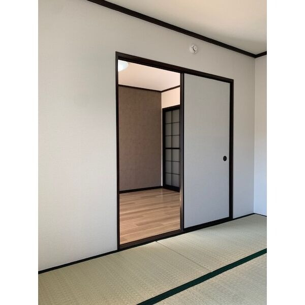 タウニィ山本Ｂの和室