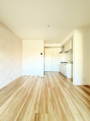 ＡＬＥＧＲＩＡ鶴見区今津の居間・リビング