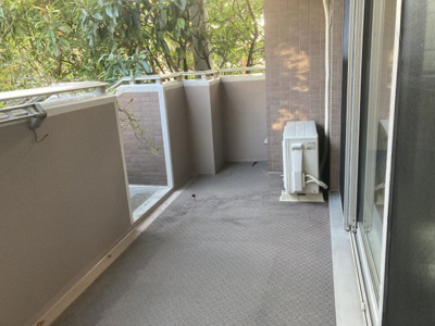 【バルコニー】 | 川口幸町パークハウス | ※バルコニー先の専用庭の維持管理は入居者様負担となります