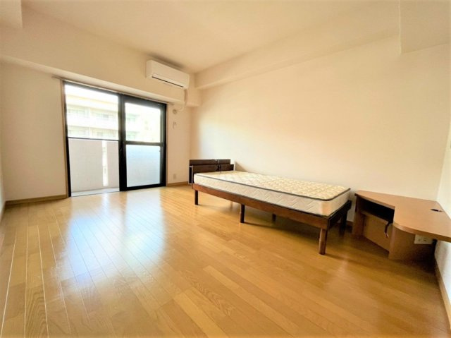 サンスカイ北天神の居間・リビング