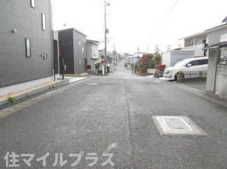 【前面道路含む現地写真】 | 郡山市菜根3丁目新築一戸建て1棟 | 前面道路含む現地写真です