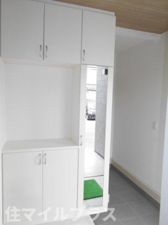 【玄関】 | 郡山市菜根3丁目新築一戸建て1棟 | シンプルで使いやすい玄関です