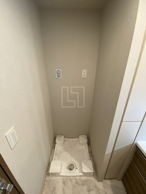 【設備】 | ローレルタワー御堂筋本町 | ローレルタワー御堂筋本町　室内洗濯パン