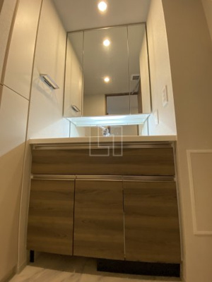 【洗面所】 | ローレルタワー御堂筋本町 | ローレルタワー御堂筋本町　独立洗面化粧台