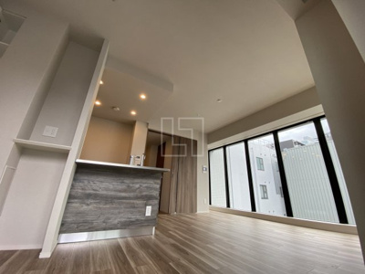 【居間・リビング】 | ローレルタワー御堂筋本町 | ローレルタワー御堂筋本町　リビング・ダイニングスペース