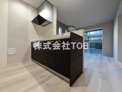 【居間・リビング】 | LITTLE　forest　KAMIKITAZAWA | 11.2帖