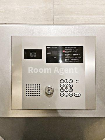 パルティール上前津のエントランス