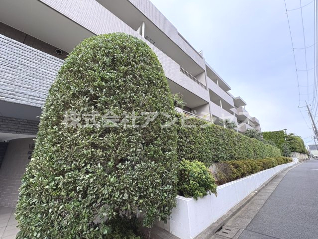 ヴィルヌーブ鷺宮の外観