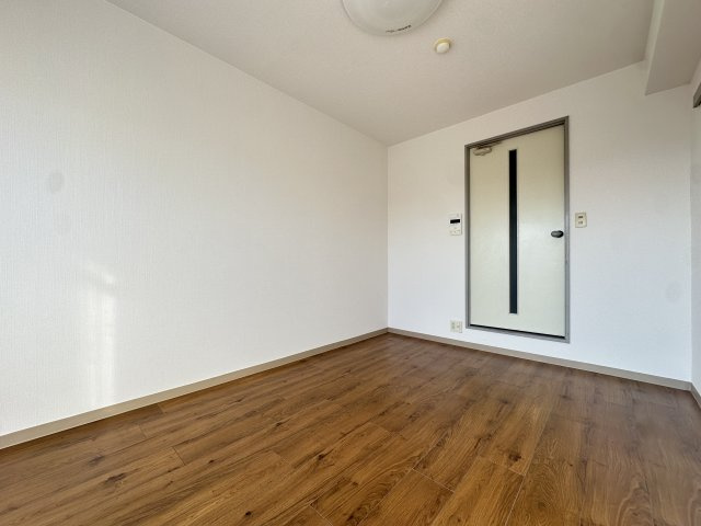 オーシャン長居公園の居間・リビング