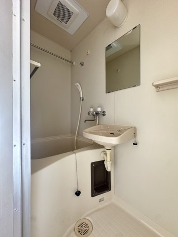 オーシャン長居公園の浴室