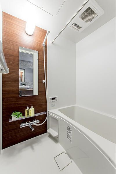 ソレイユの浴室