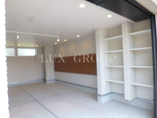 【設備】 | セフィロスI.K（アイケー） | ガレージ